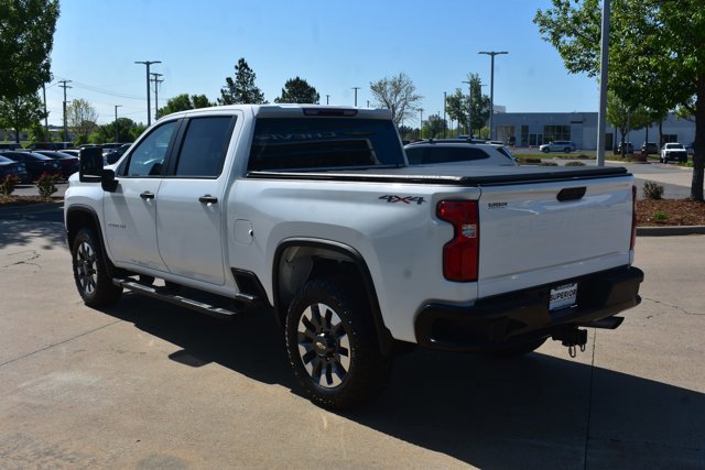 Used 2021 Chevrolet Silverado 2500 Custom w/ Custom Value Package image 7