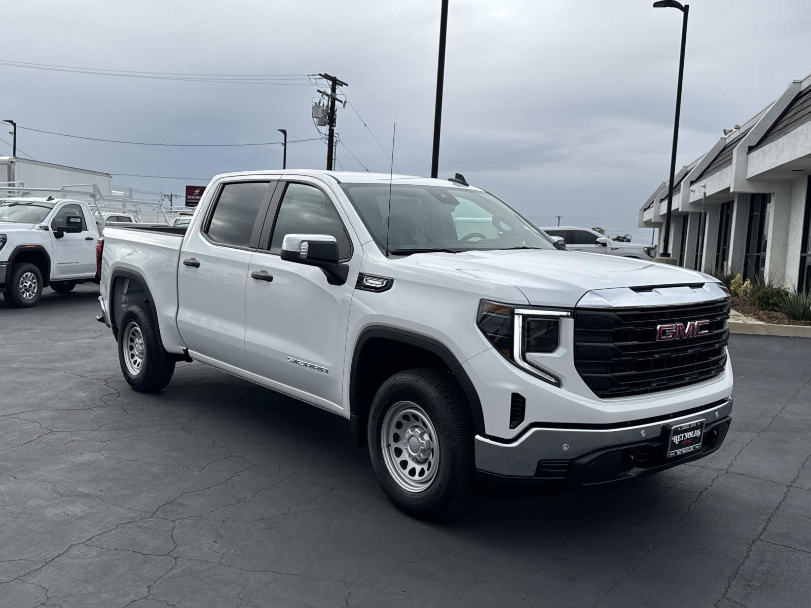 New 2026 GMC Sierra 1500 Pro w/ Pro Value Package image 3