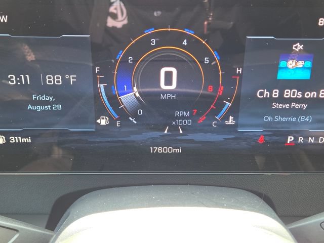Used 2025 Chevrolet Traverse LT w/ LPO, Floor Liner Package FWD image 29