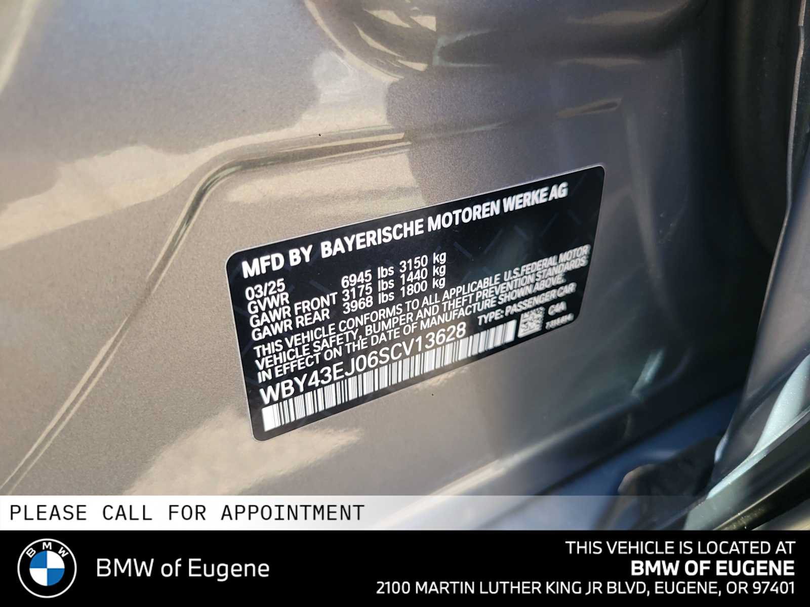 Used 2025 BMW i7 eDrive50 w/ M Sport Package RWD image 26
