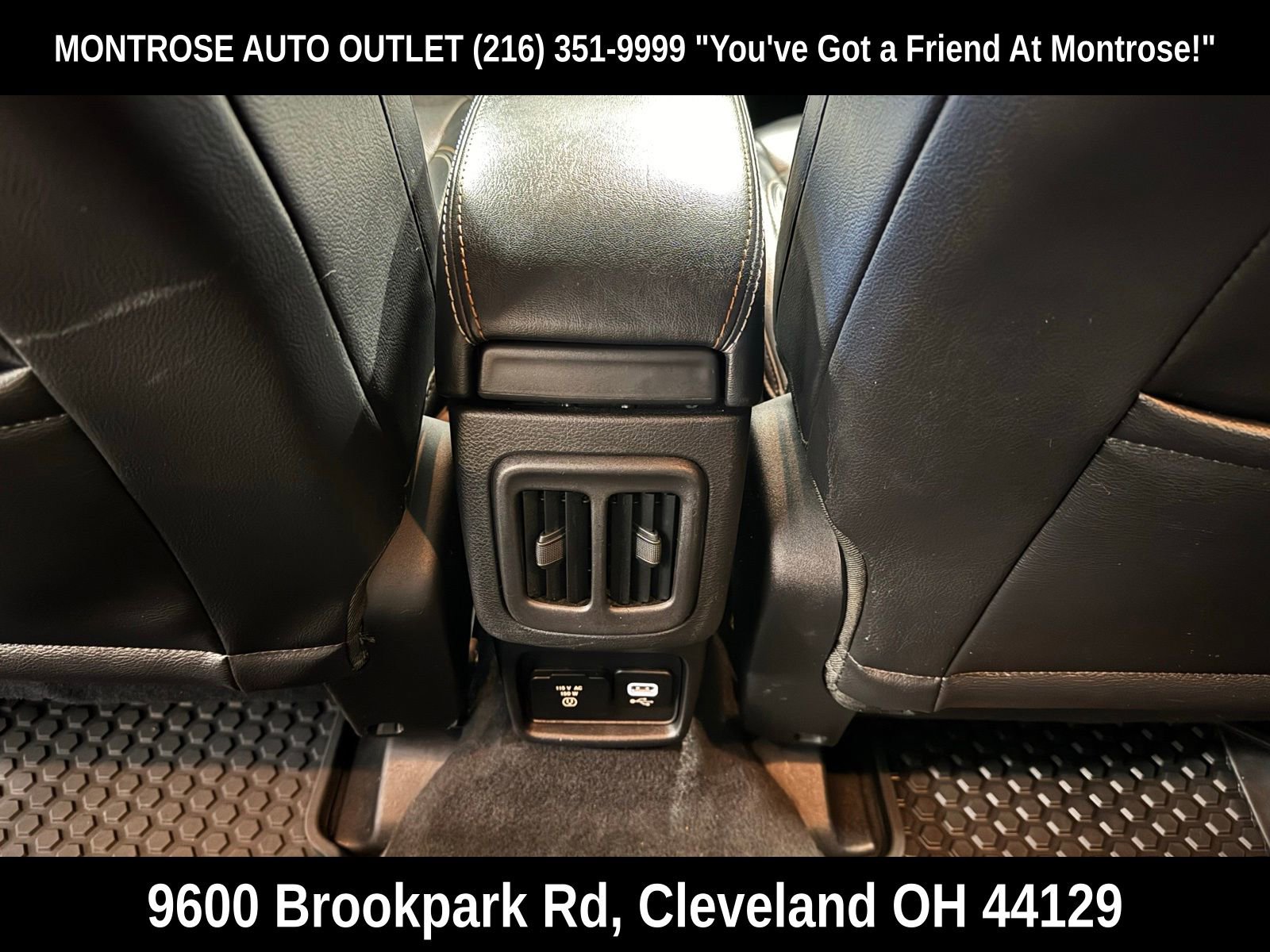 Used 2017 Jeep Compass Latitude w/ Popular Equipment Group image 27