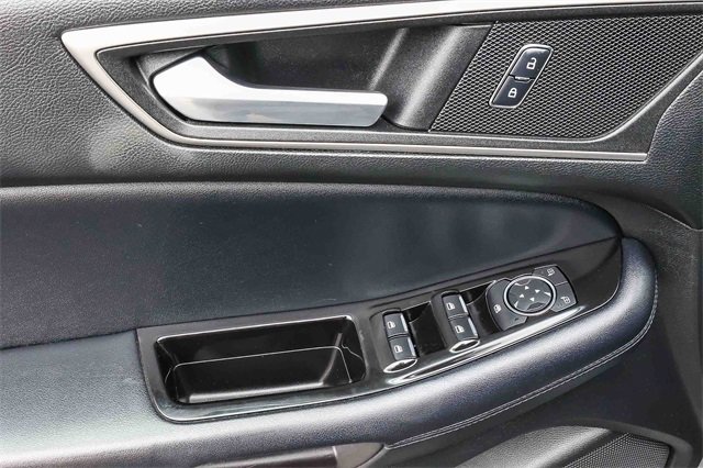 Used 2016 Ford Edge SEL w/ Equipment Group 201A image 22