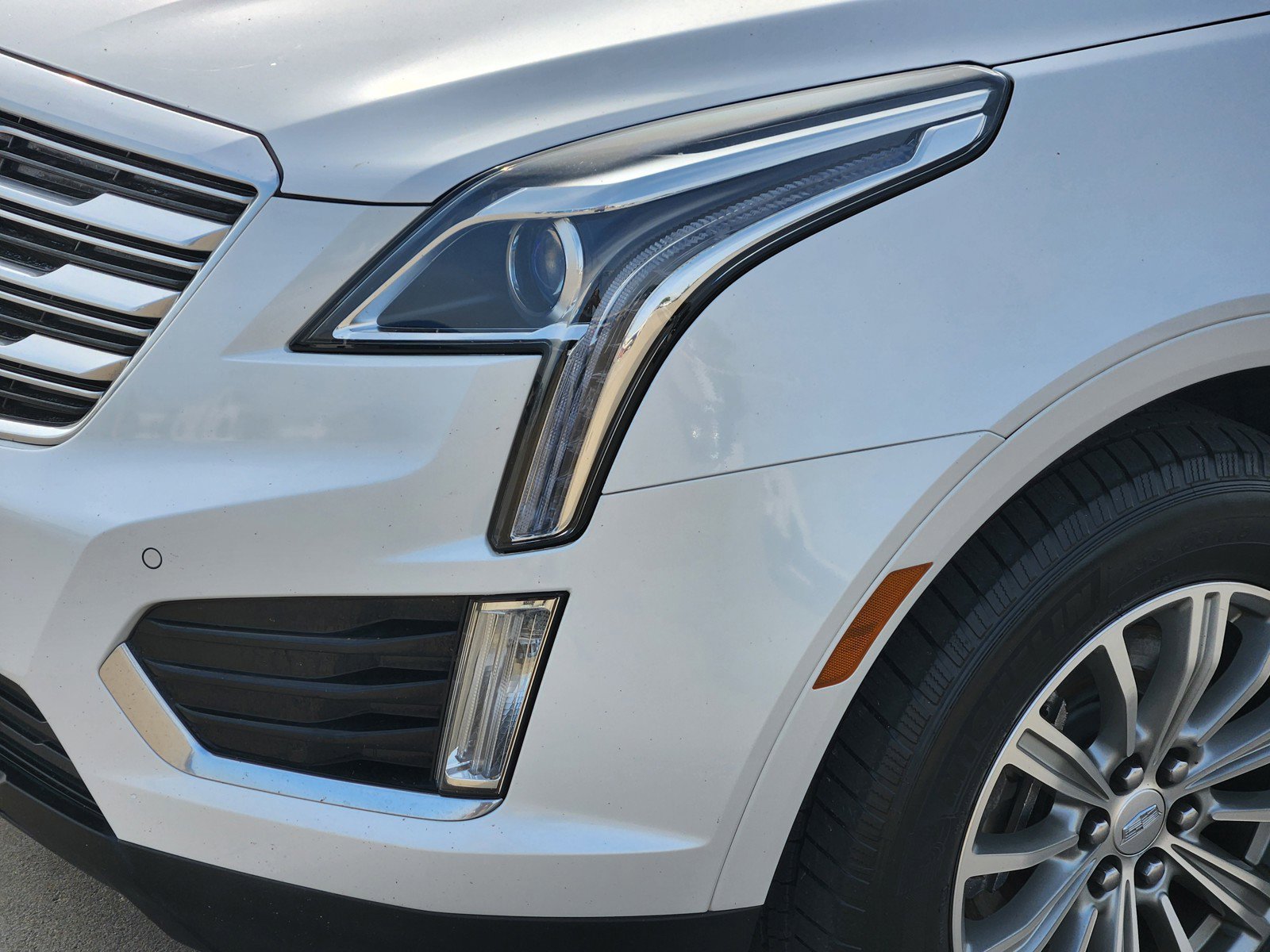 Used 2019 Cadillac XT5 Luxury FWD image 28