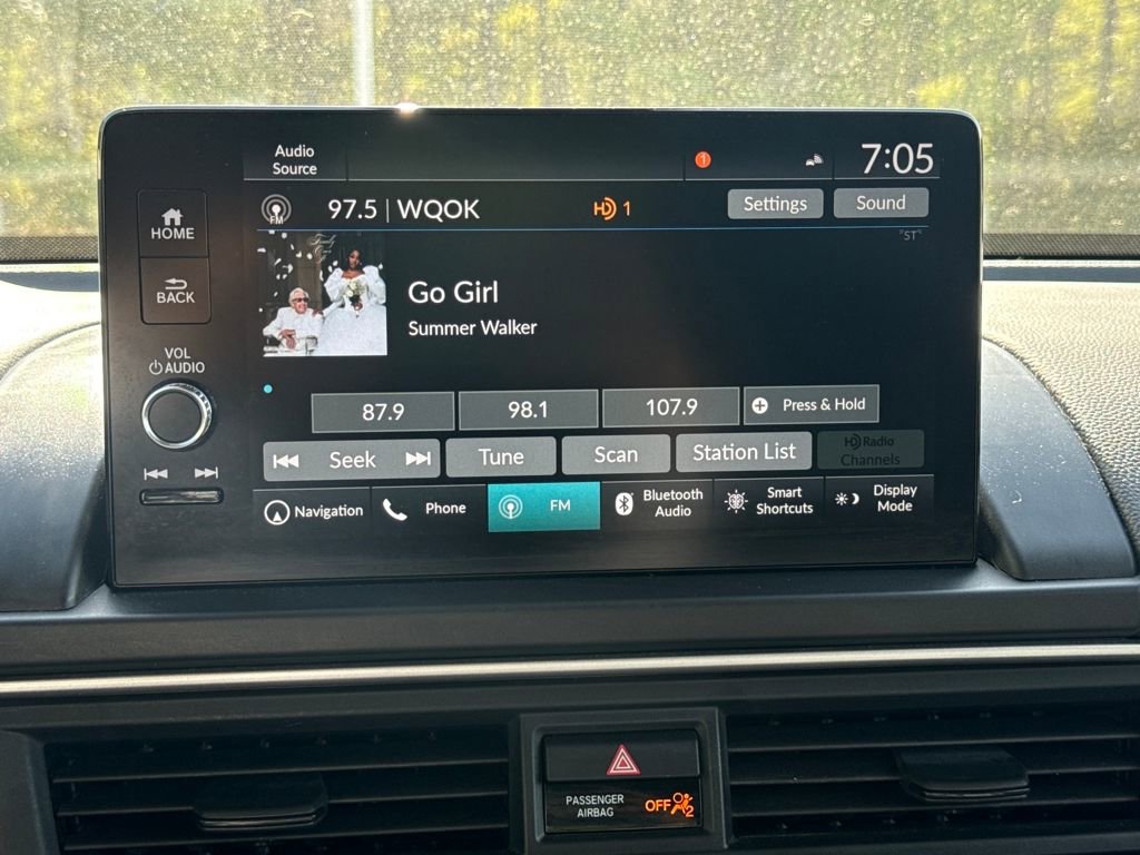 Used 2024 Honda Pilot Elite image 23