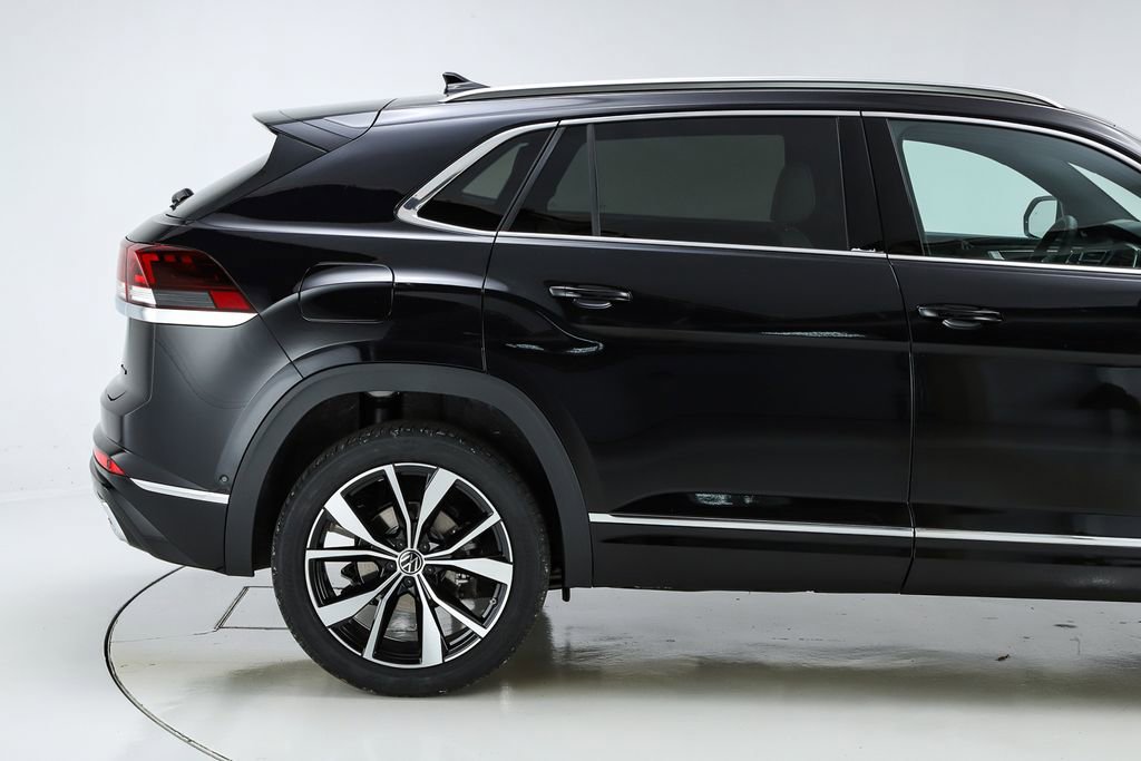 New 2025 Volkswagen Atlas Cross Sport SEL Premium R-Line image 50