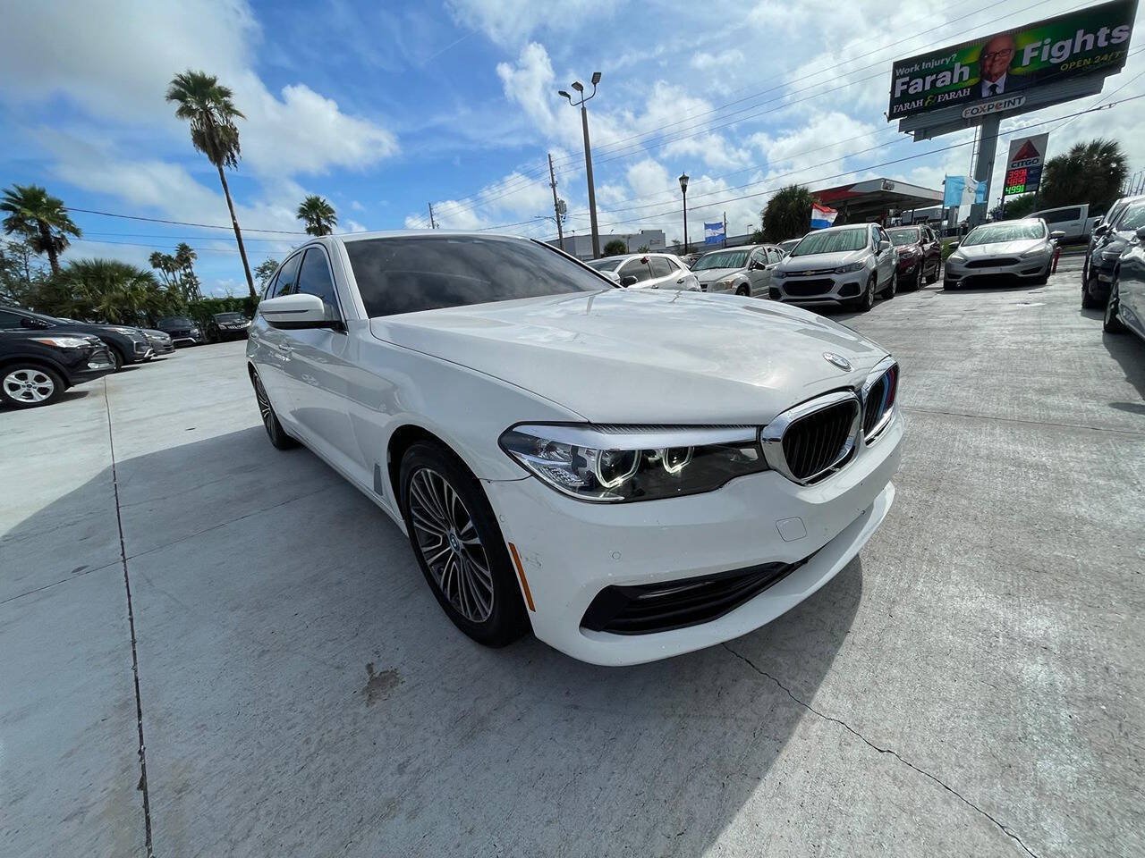 Used 2018 BMW 530e xDrive AWD/4WD image 2