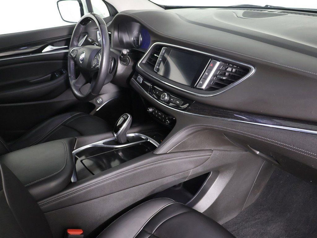 Used 2021 Buick Enclave Avenir w/ Avenir Technology Package image 32