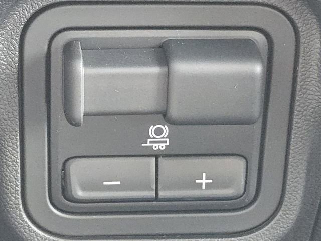 New 2025 GMC Hummer EV 2X image 9