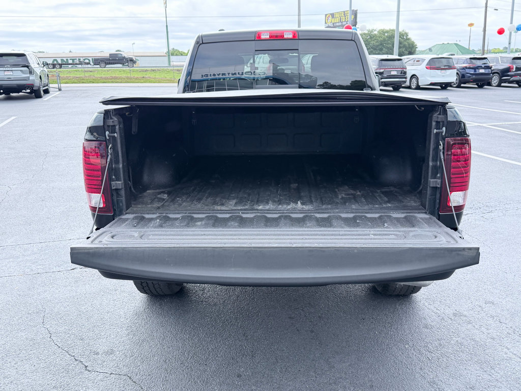 Used 2022 RAM 1500 Classic Warlock AWD/4WD image 9