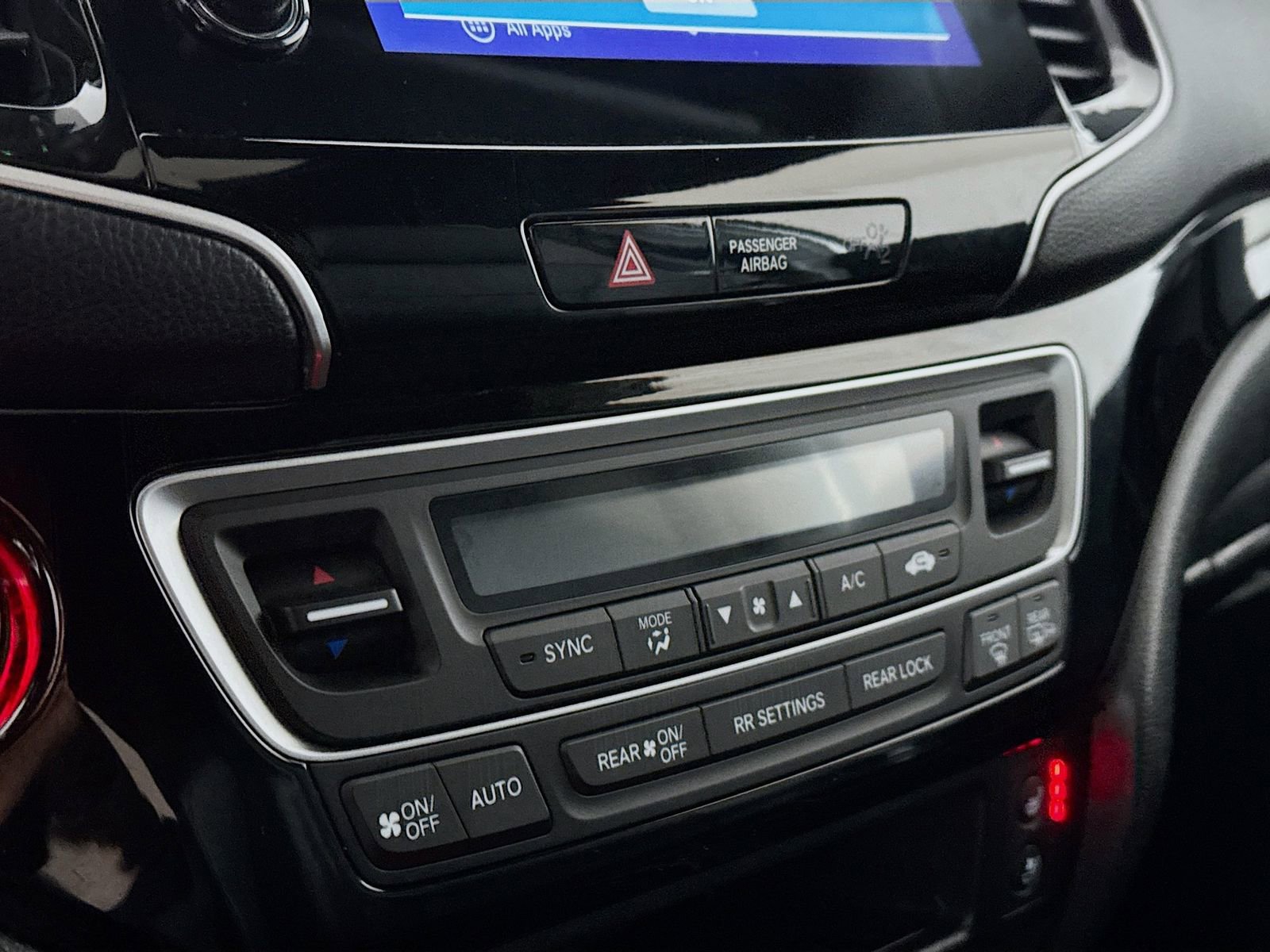 Used 2023 Honda Passport Elite image 8