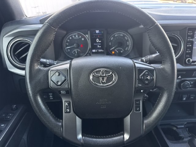 Used 2021 Toyota Tacoma TRD Sport AWD/4WD image 14