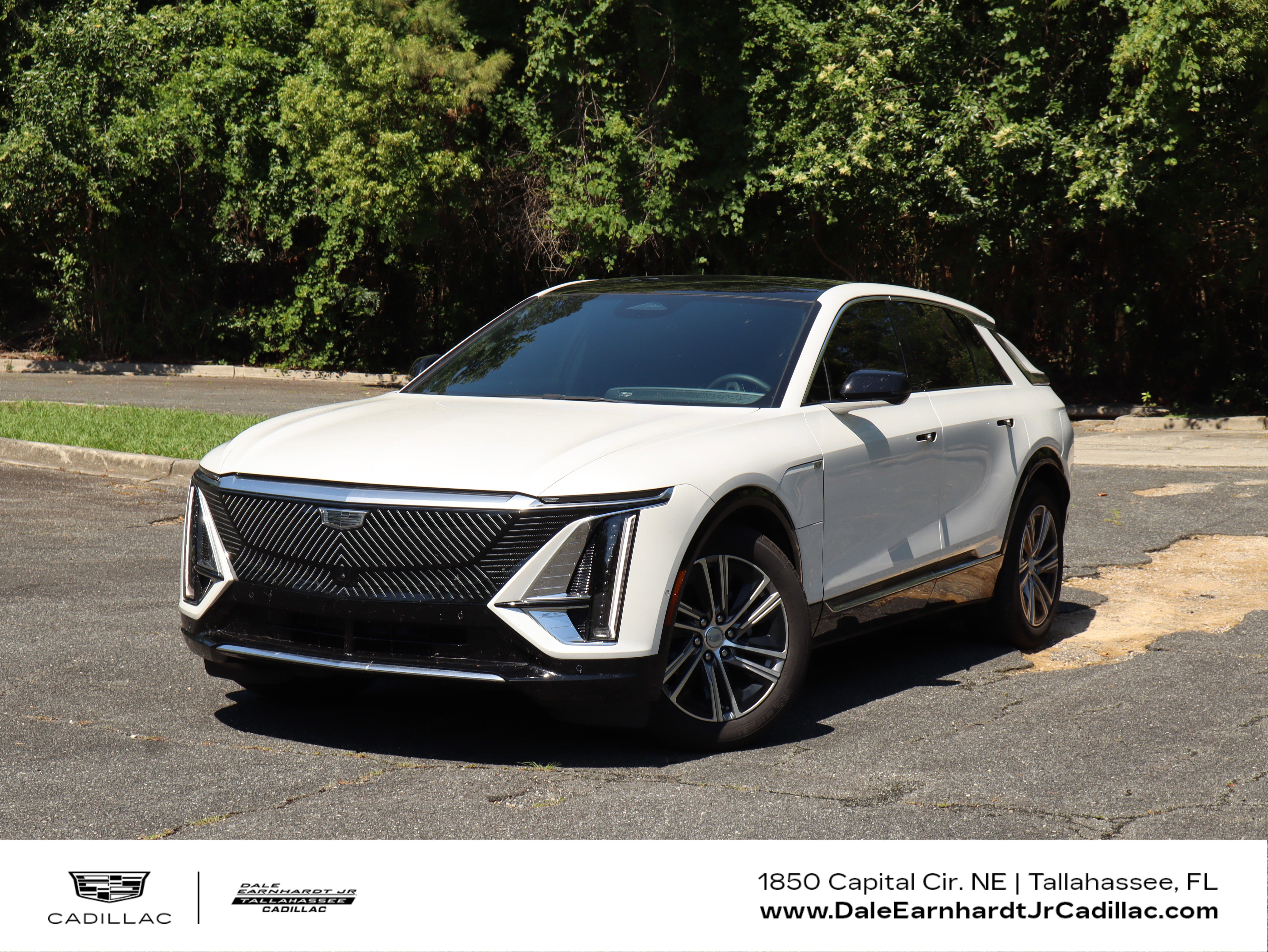 Used 2024 Cadillac Lyriq Luxury RWD video 1