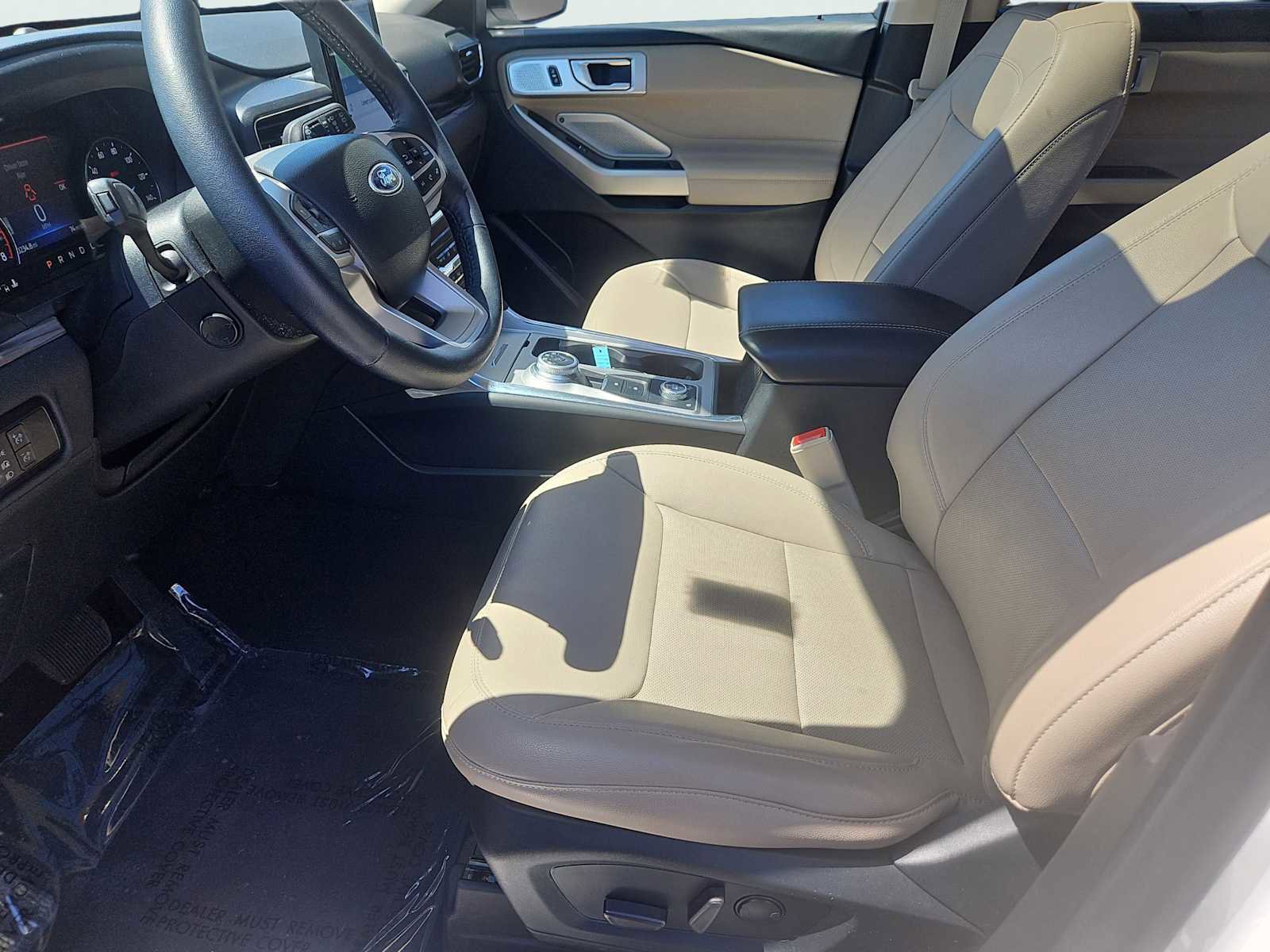 Used 2023 Ford Explorer Limited w/ Limited Technology Package AWD/4WD image 34
