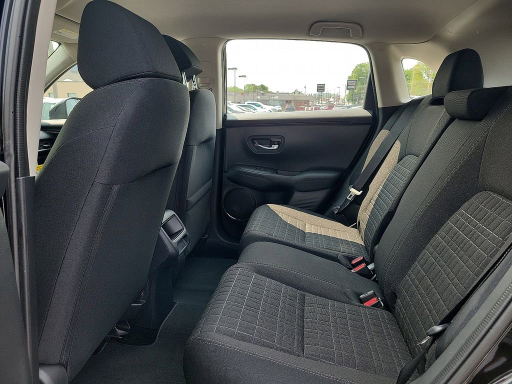 New 2025 Honda HR-V LX image 6