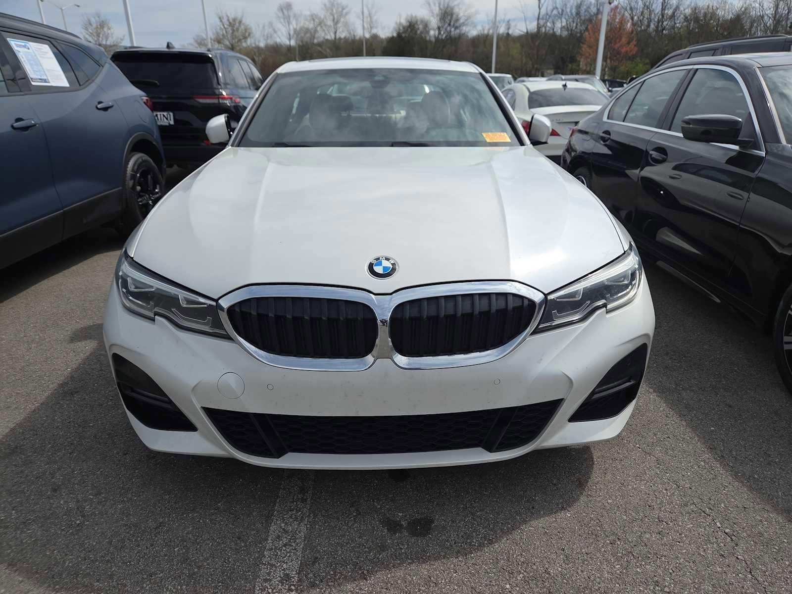 Used 2021 BMW 330i 330i w/ M Sport Package image 9