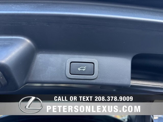 Used 2021 Jaguar F-PACE S image 20