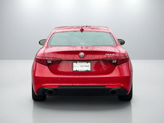 Used 2023 Alfa Romeo Giulia Sprint image 7