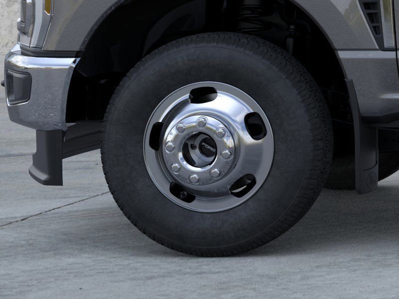 New 2026 Ford F350 XLT image 21