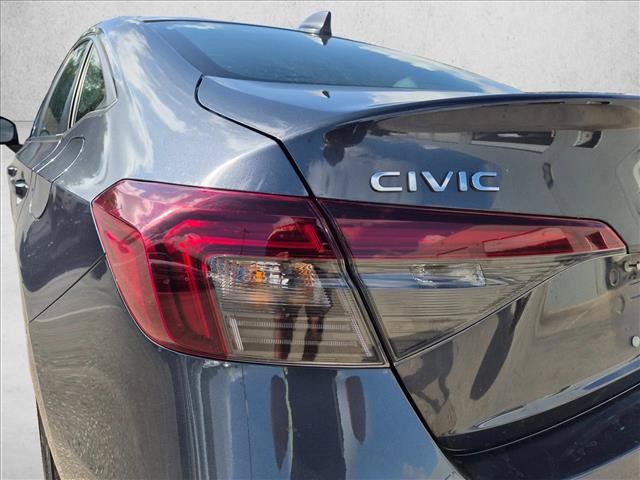Used 2025 Honda Civic Sport image 29