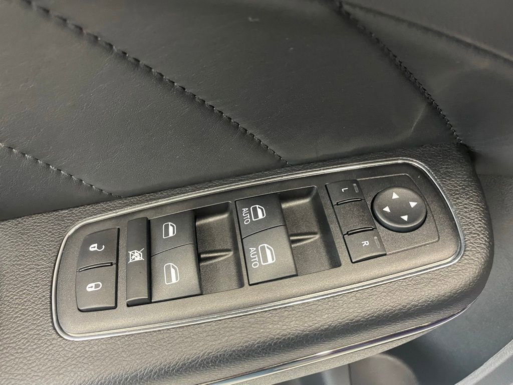 Used 2023 Dodge Charger SRT Hellcat w/ Harman/Kardon Audio Group image 27