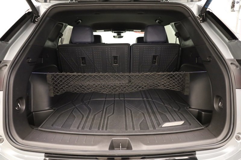 Used 2025 Chevrolet Blazer RS w/ Driver Confidence II Package image 33