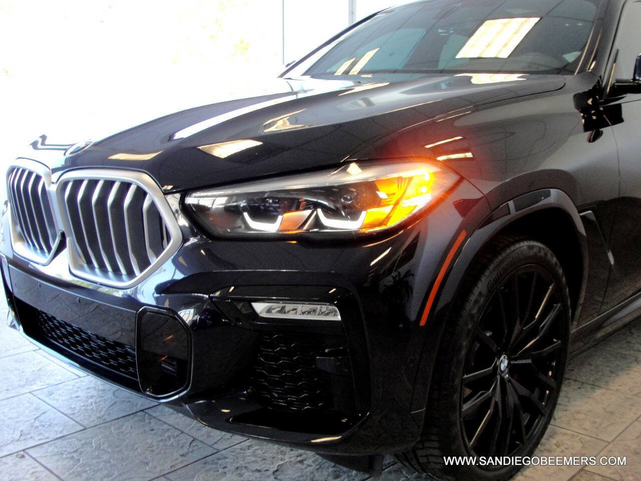 Used 2021 BMW X6 xDrive40i w/ M Sport Package image 10