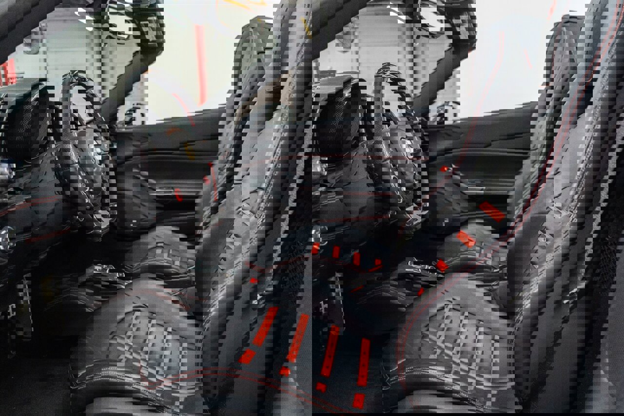 Used 2018 Ferrari 488 Spider image 27