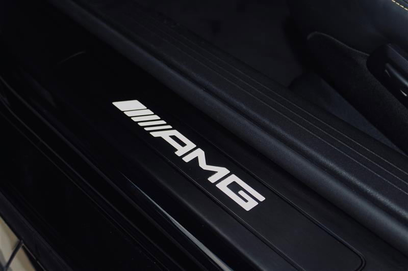 Used 2020 Mercedes-Benz AMG GT R image 27