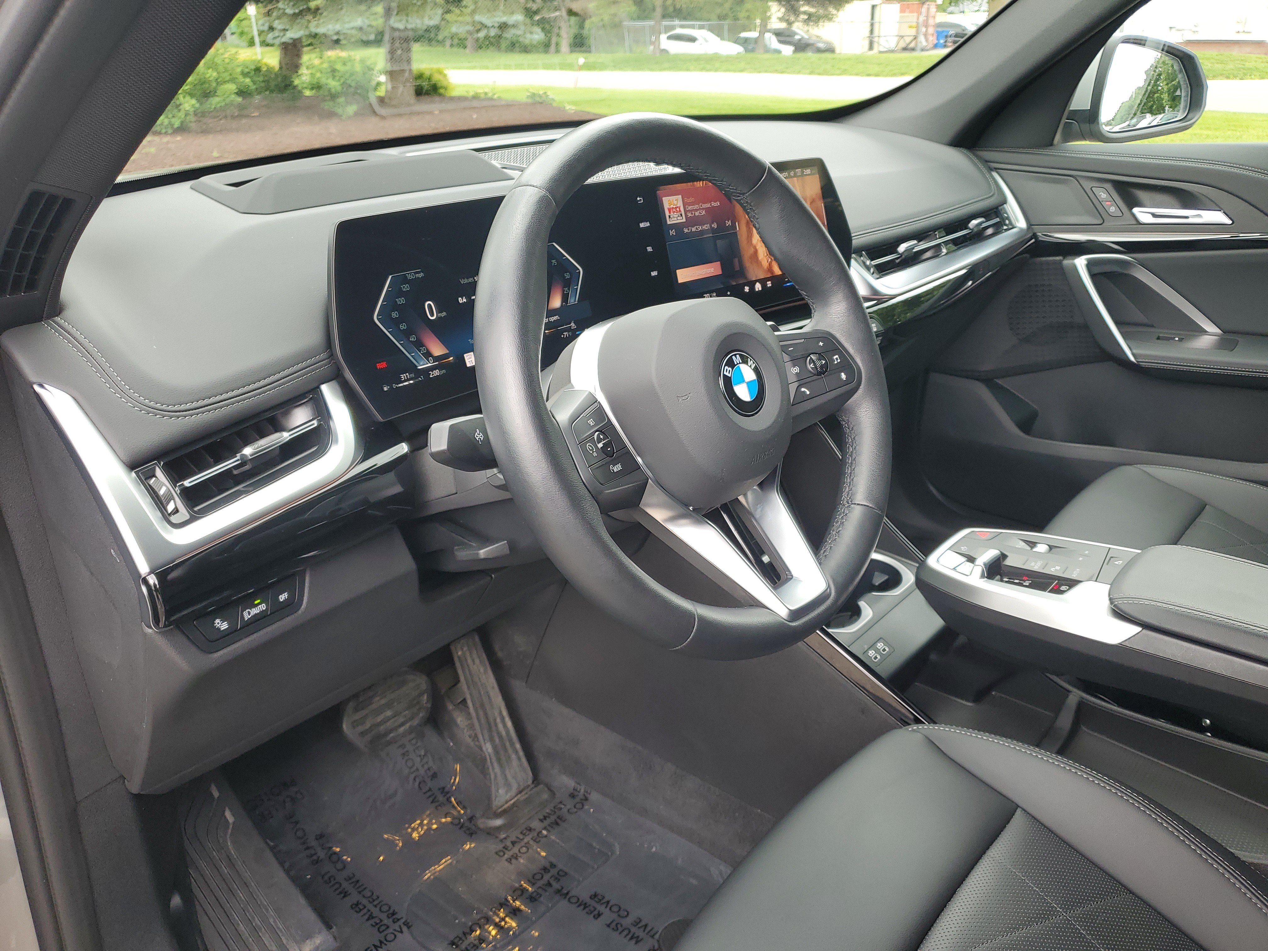 Certified 2025 BMW X1 xDrive28i w/ Technology Package AWD/4WD image 10
