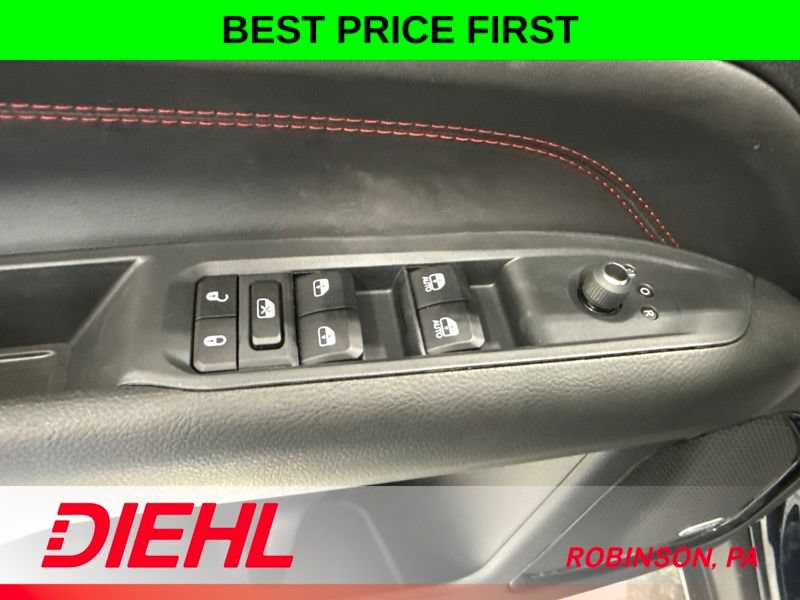 New 2026 Jeep Compass Trailhawk w/ Sun, Sound & Navigation Group AWD/4WD image 22