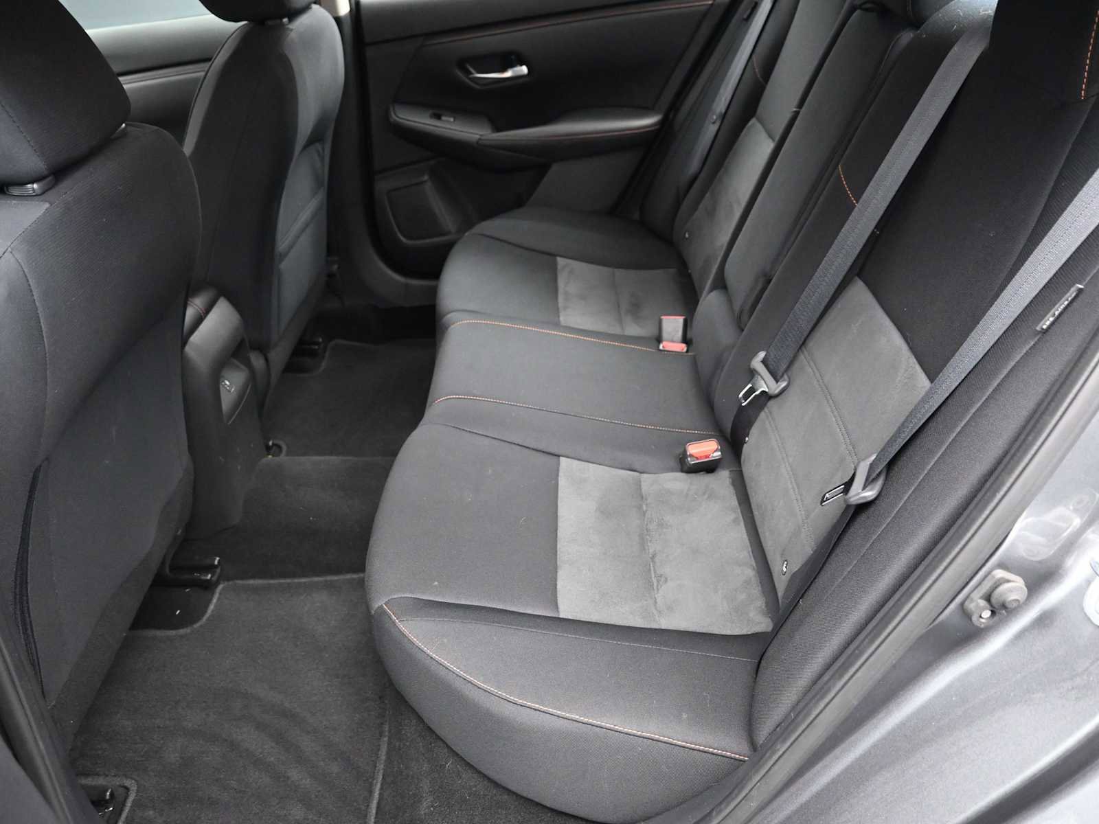 Used 2021 Nissan Sentra SR image 11