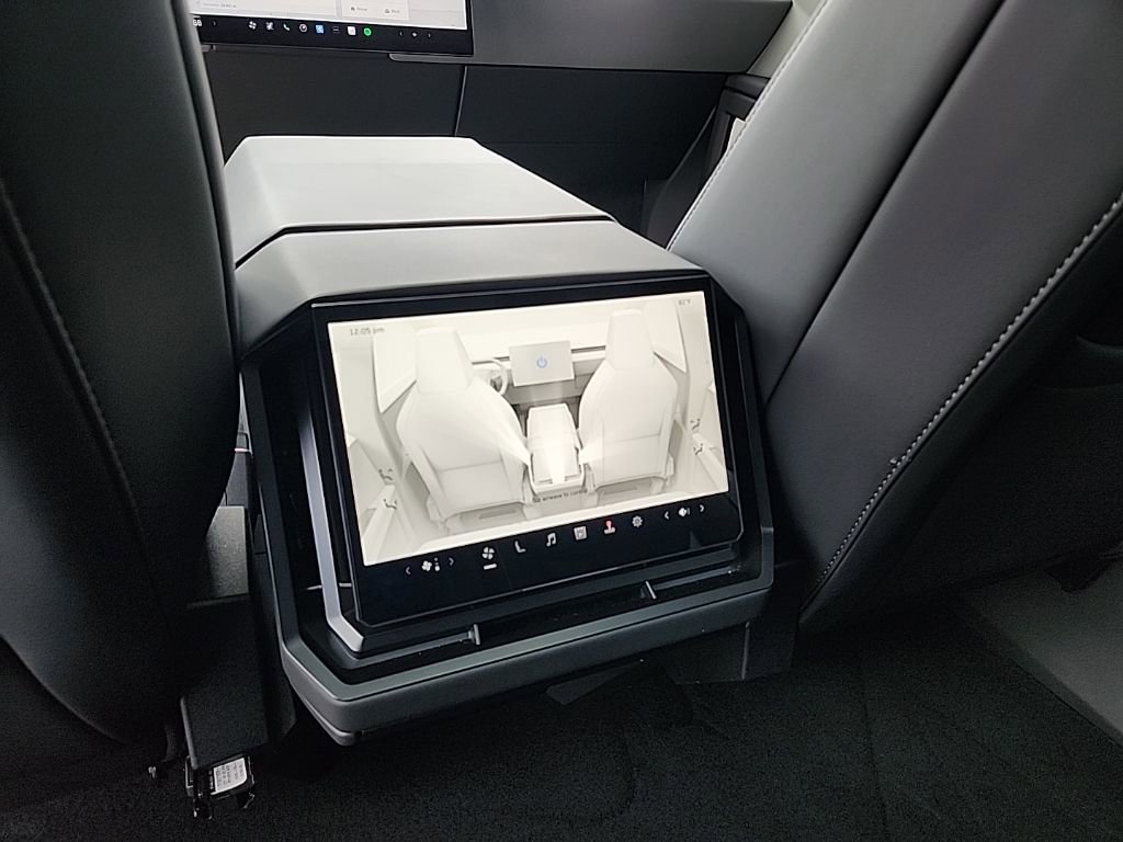 Used 2025 Tesla Cybertruck AWD Crew Cab image 25