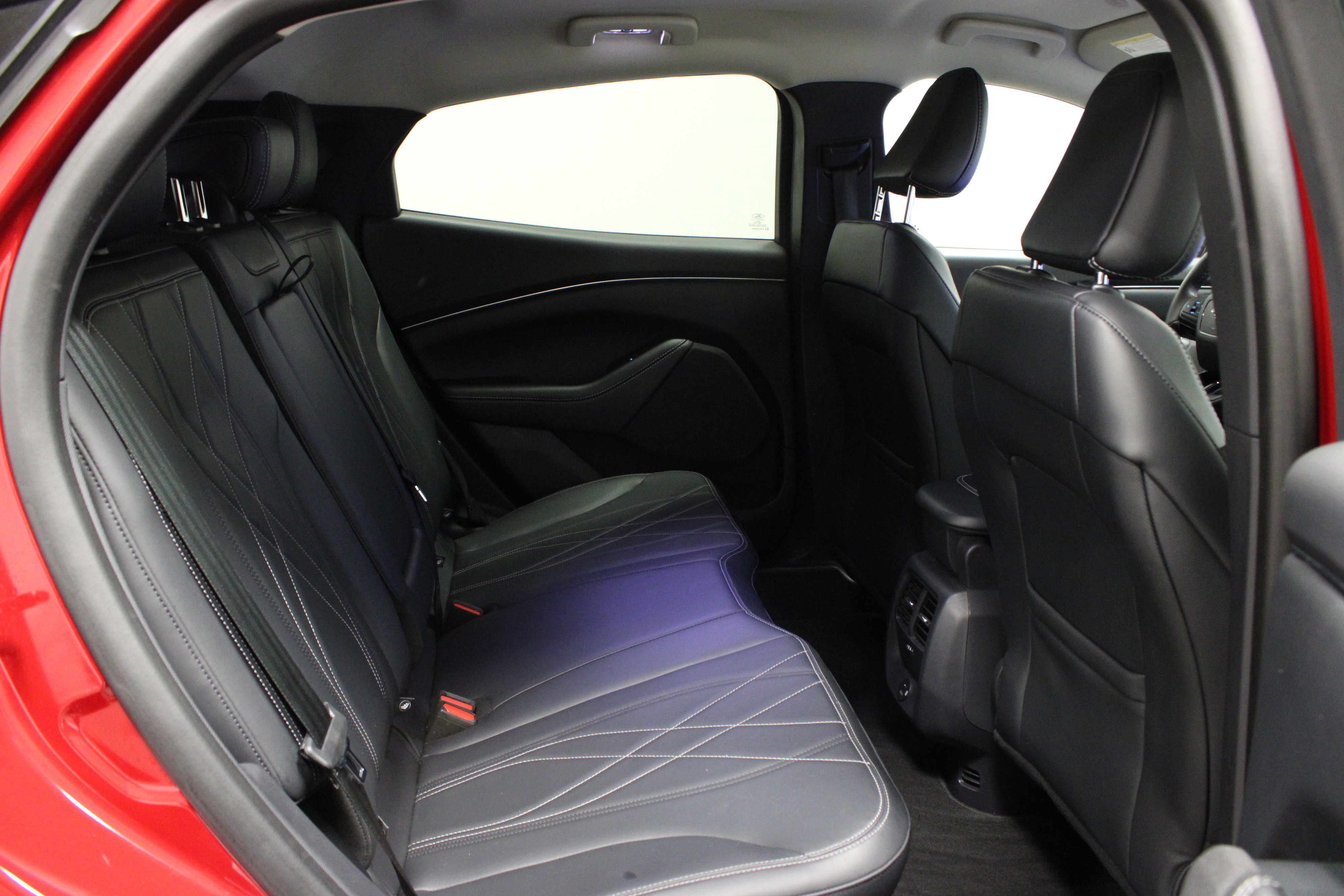 Used 2023 Ford Mustang Mach-E Select image 15