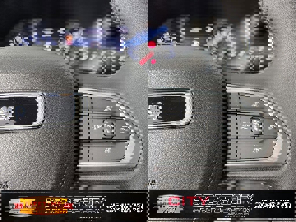 New 2026 Jeep Compass Latitude image 17