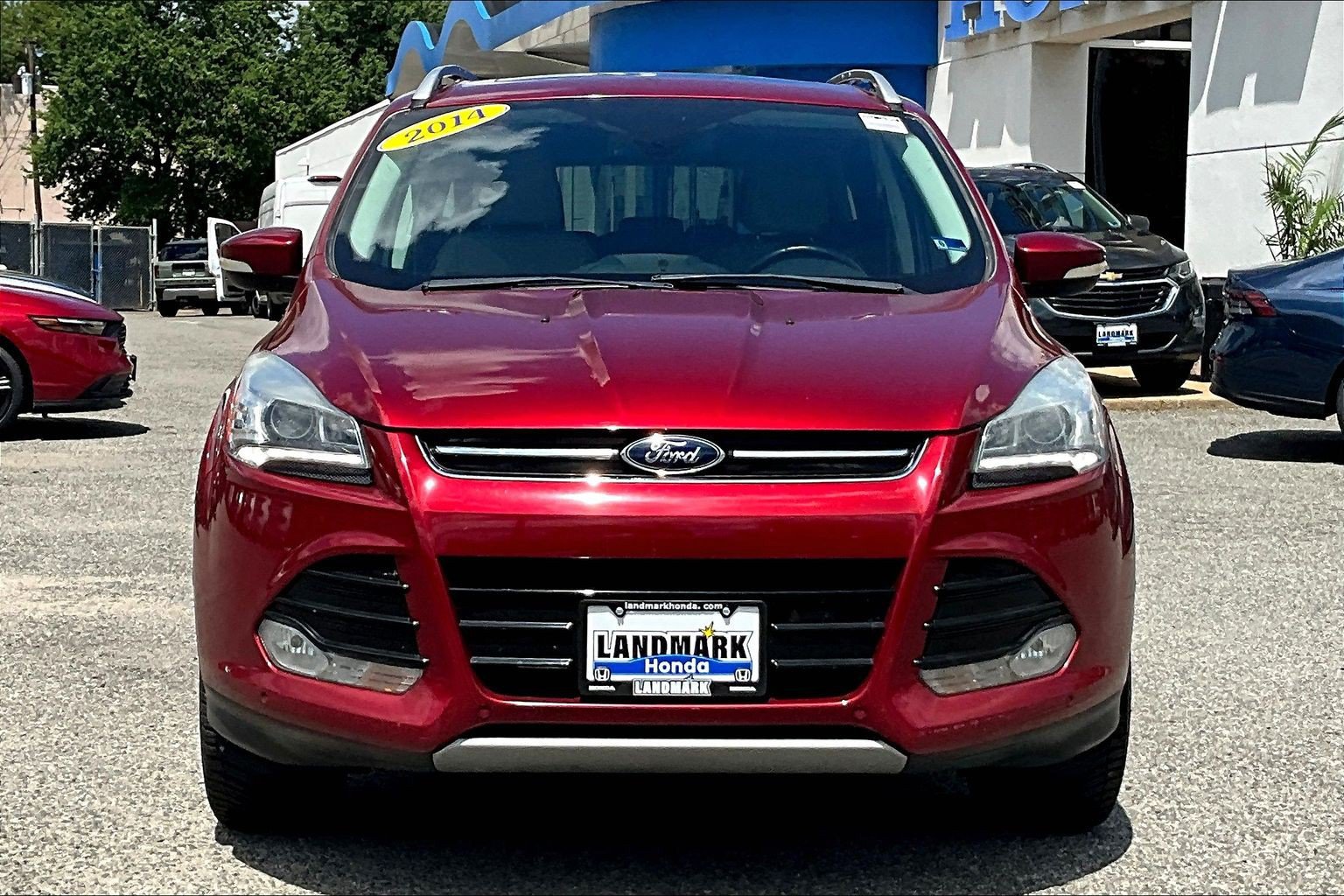 Used 2014 Ford Escape Titanium w/ Equipment Group 401A AWD/4WD image 3