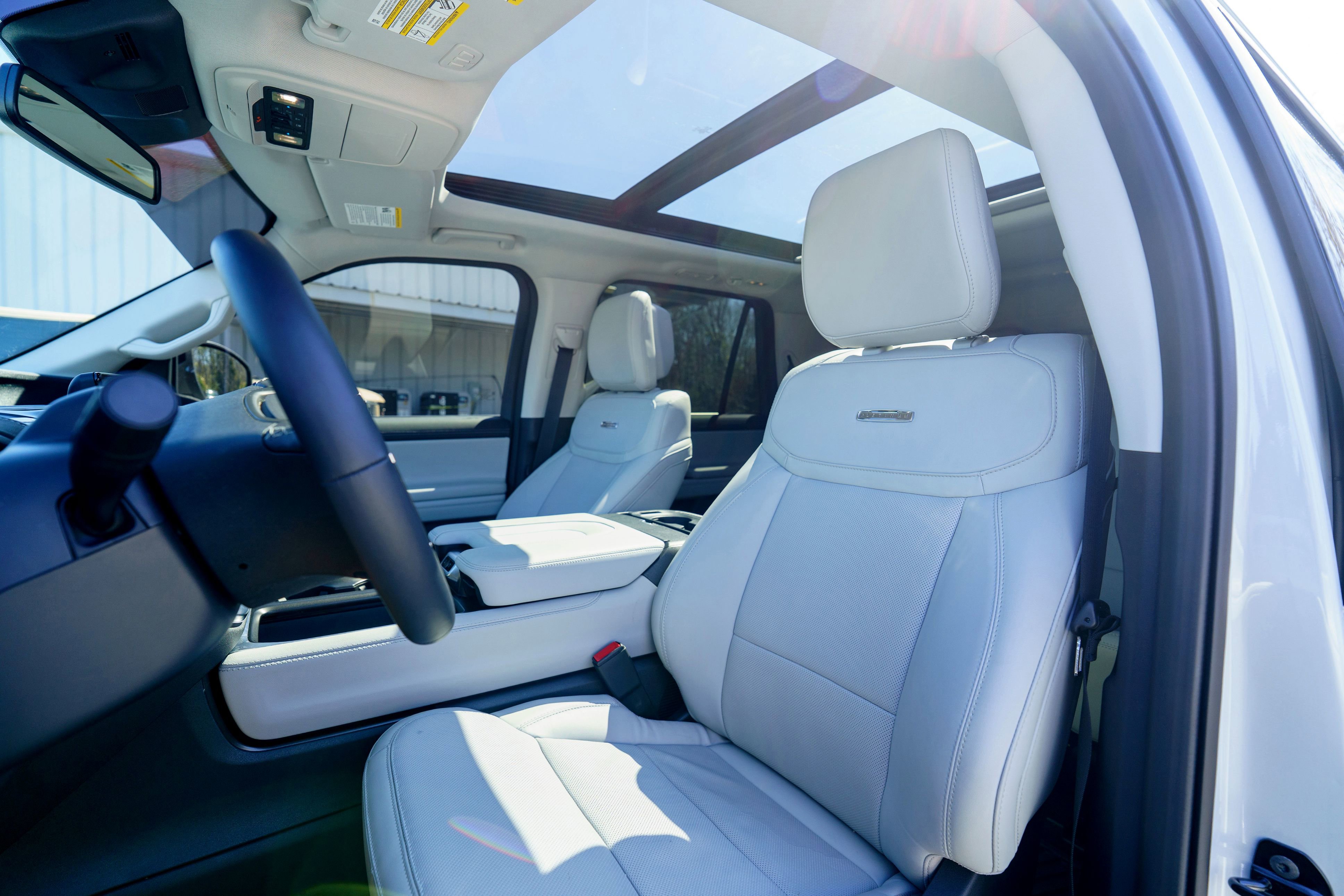 Used 2026 Ford Expedition Platinum AWD/4WD image 10