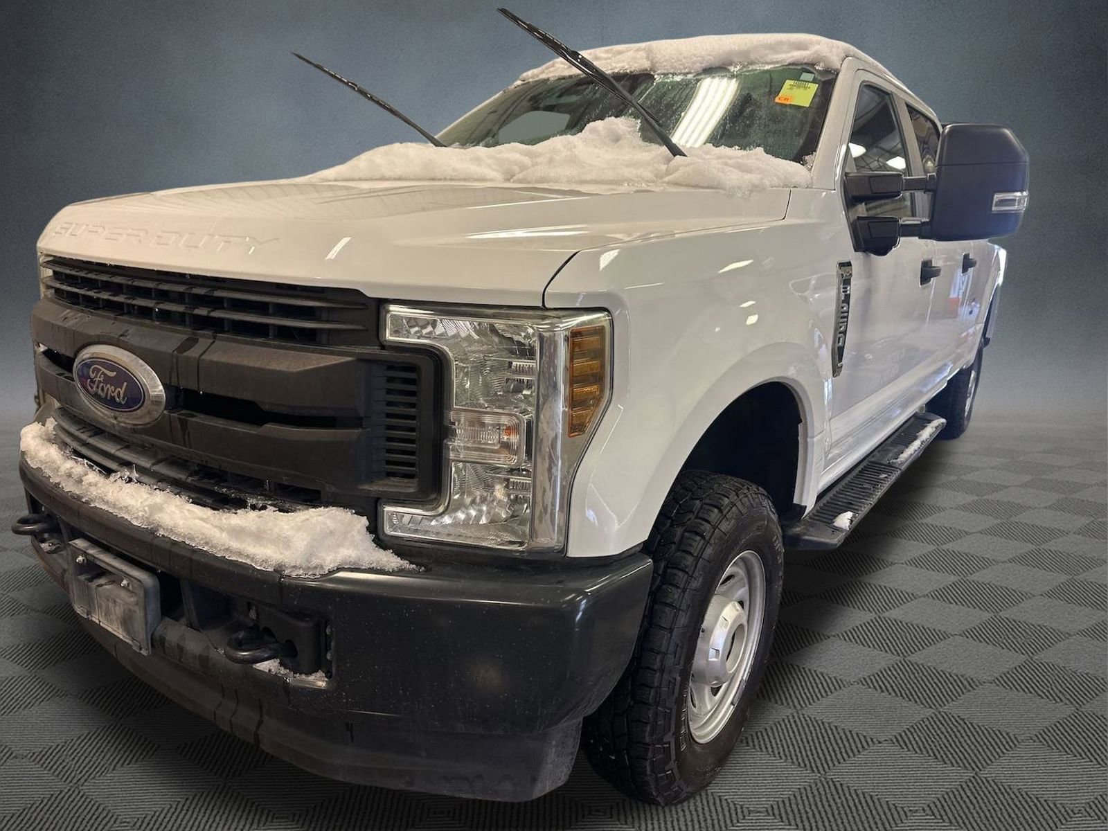 Used 2019 Ford F250 XL w/ Power Equipment Group image 2