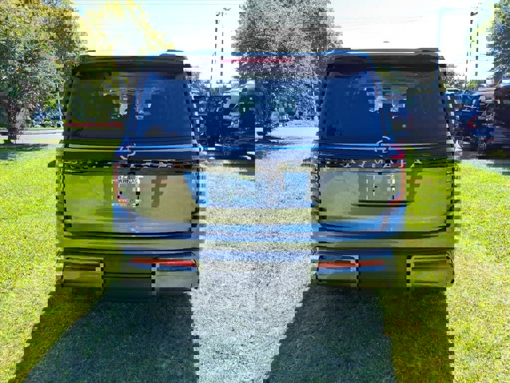 New 2026 Nissan Armada SV image 4