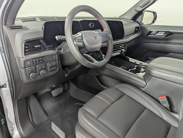 Used 2025 Chevrolet Tahoe RST image 16