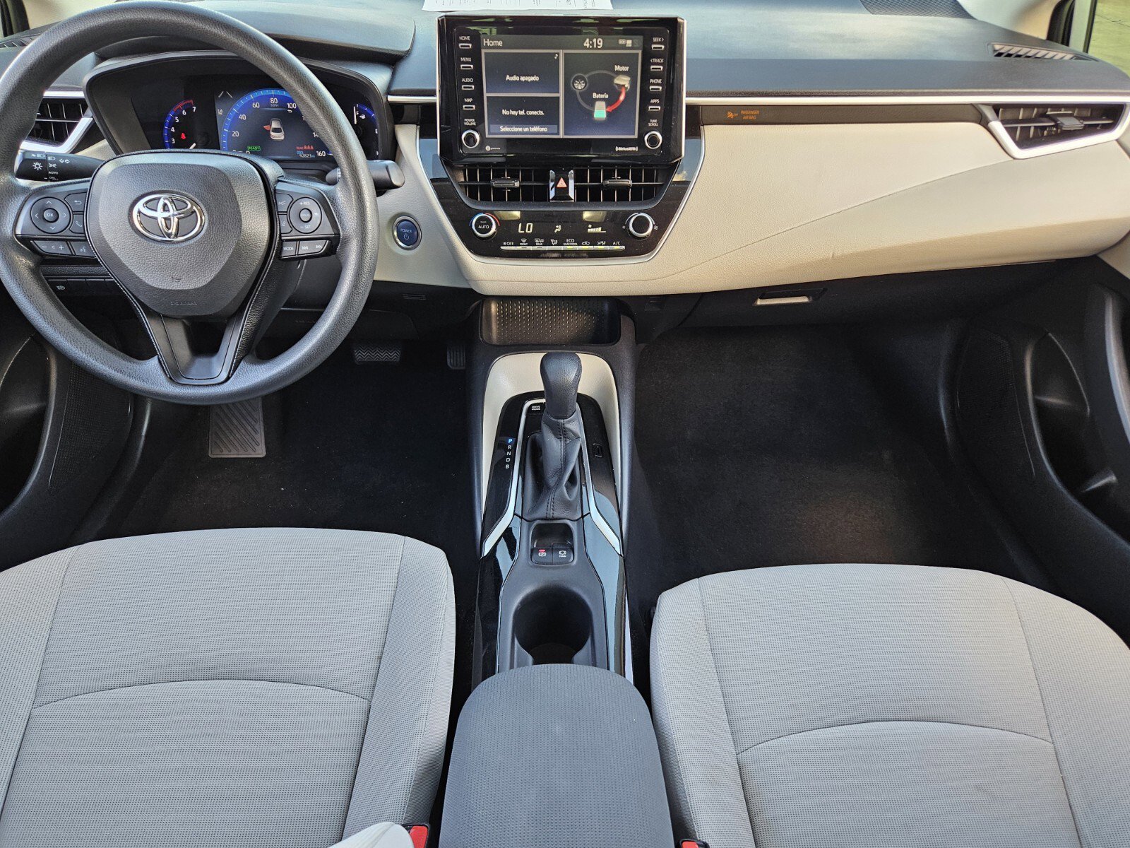 Used 2021 Toyota Corolla LE image 7