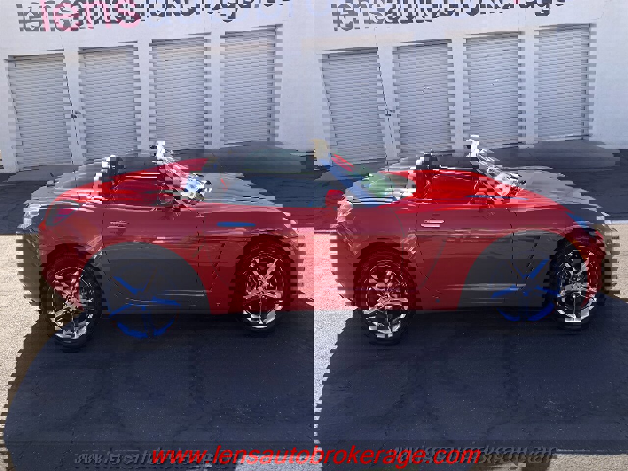 Used 2009 Saturn Sky w/ Premium Trim Package image 10