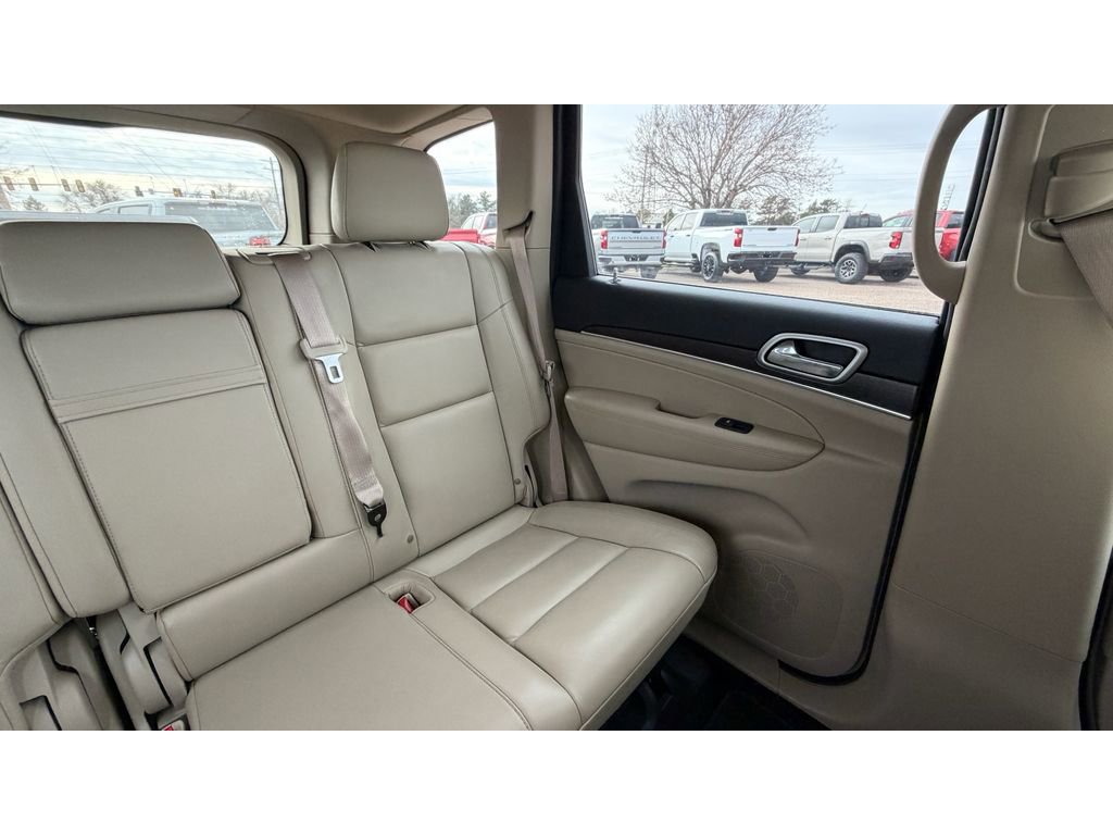 Used 2018 Jeep Grand Cherokee Limited image 23
