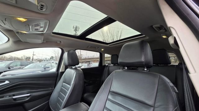Used 2016 Ford Escape Titanium image 13