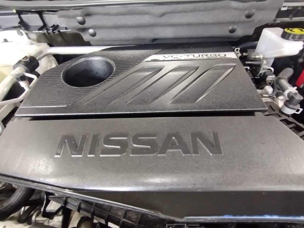 Used 2023 Nissan Rogue S AWD/4WD image 7