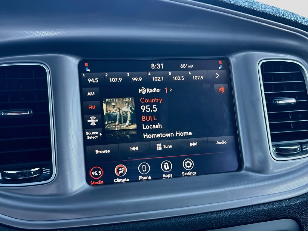 Used 2023 Dodge Charger SXT RWD image 14