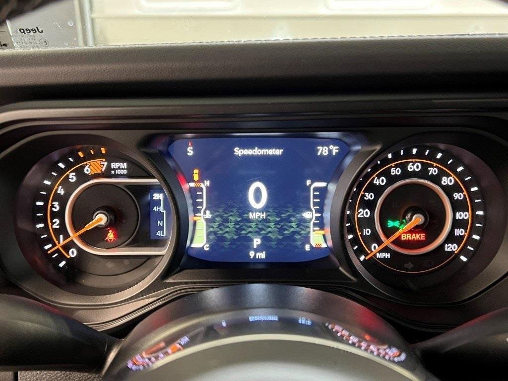 New 2025 Jeep Wrangler Sahara image 17