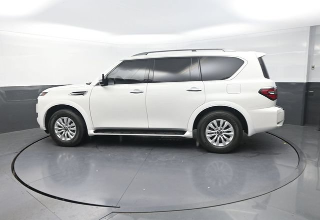 Used 2023 Nissan Armada SV w/ Cargo Package AWD/4WD image 4