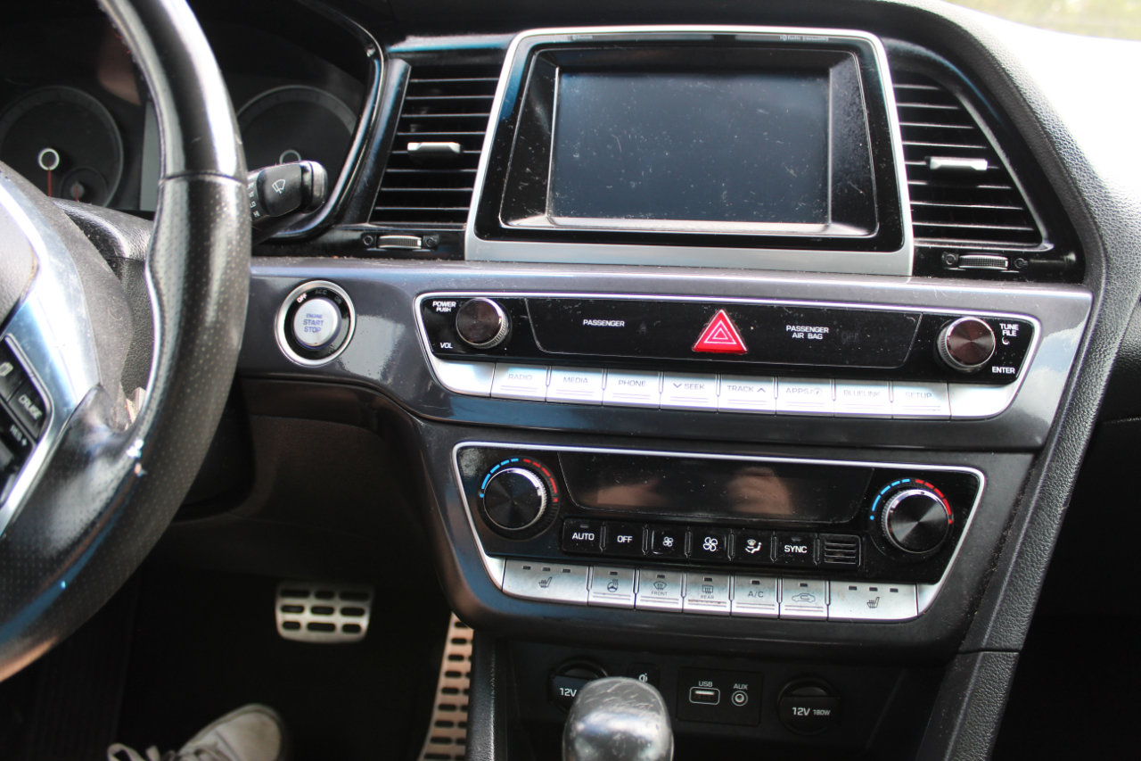 Used 2018 Hyundai Sonata Sport image 17