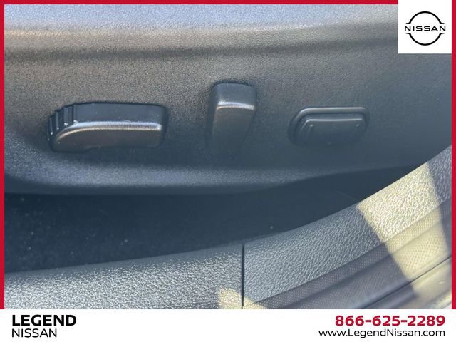Used 2023 Nissan Sentra SV w/ SV Premium Package FWD image 16