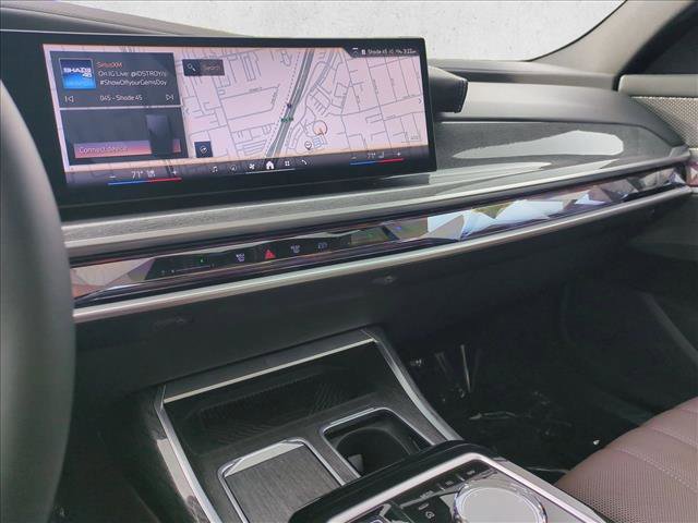 Used 2024 BMW 760i xDrive w/ Premium Package 2 AWD/4WD image 15
